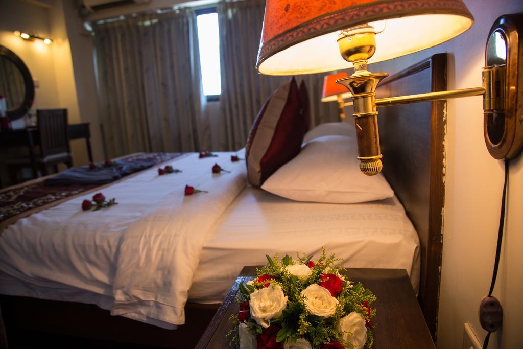 Hotel Yangon Ngoại thất bức ảnh