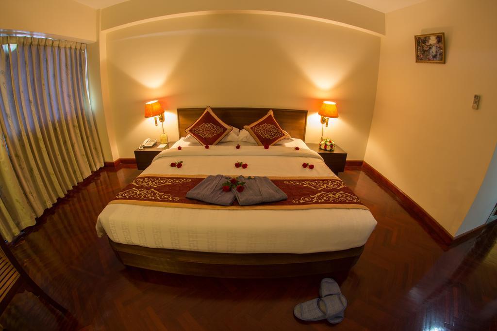 Hotel Yangon Ngoại thất bức ảnh