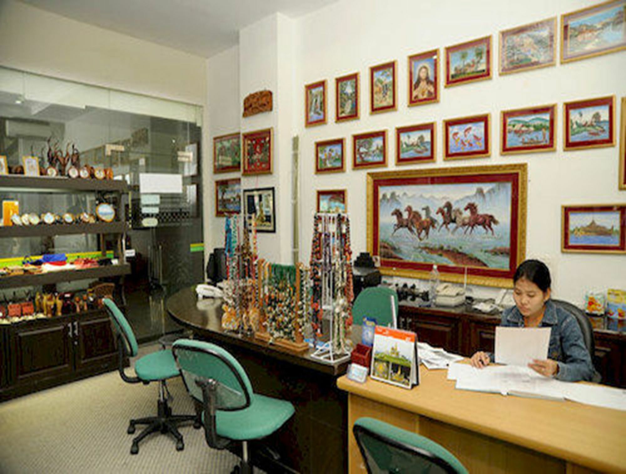 Hotel Yangon Ngoại thất bức ảnh
